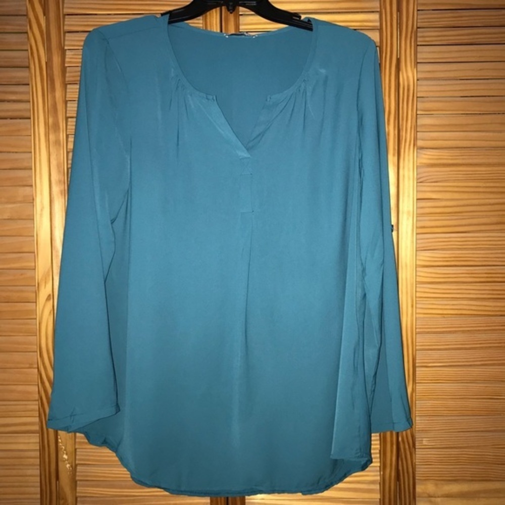 Messic Teal V‎ Neck Long Sleeve Lightweight Sheer Blouse New with Tags Size XXL